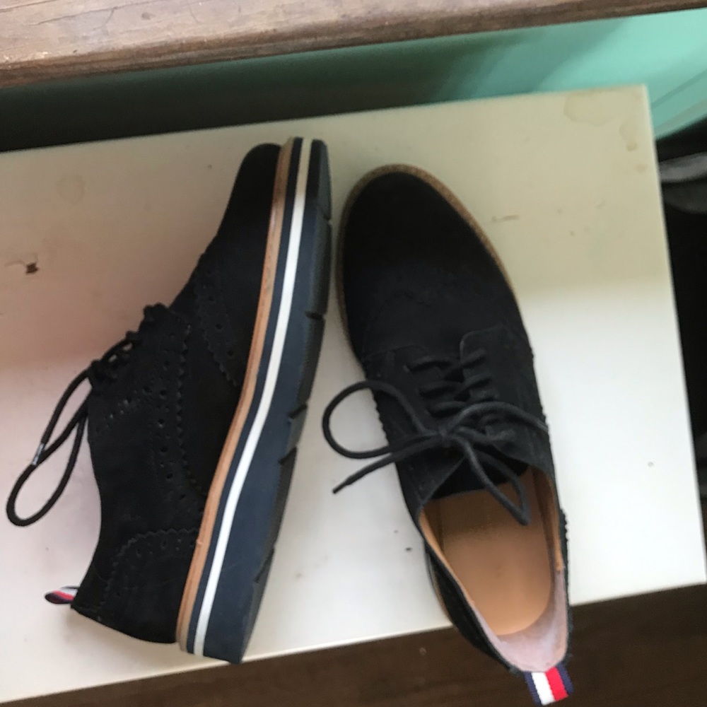 Tommy Hilfiger loafer shoe